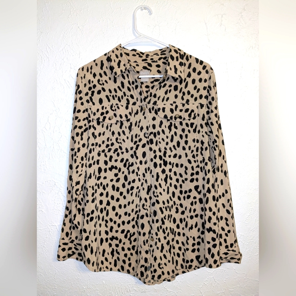 Chico's Dress Shirt in Taupe/Black Print Size 8/10